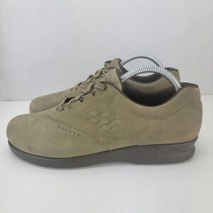 SAS Womens Size 9 NARROW Brown Nubuck Leather Free Time Walking Shoes